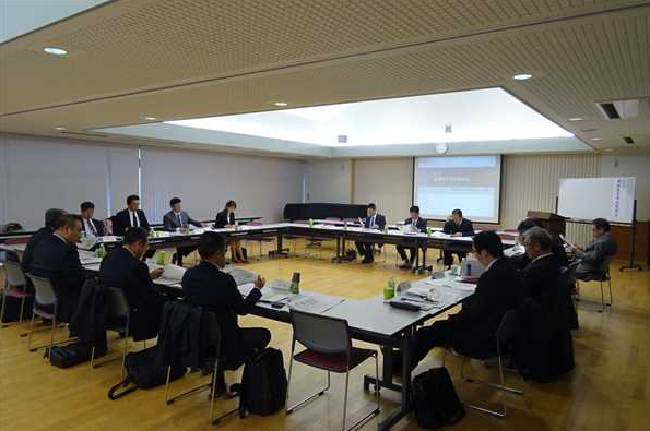 京都教育大学附属中小学举行了第一次义务教育学校座谈会