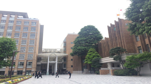 日本法政大学地位是怎么样的？